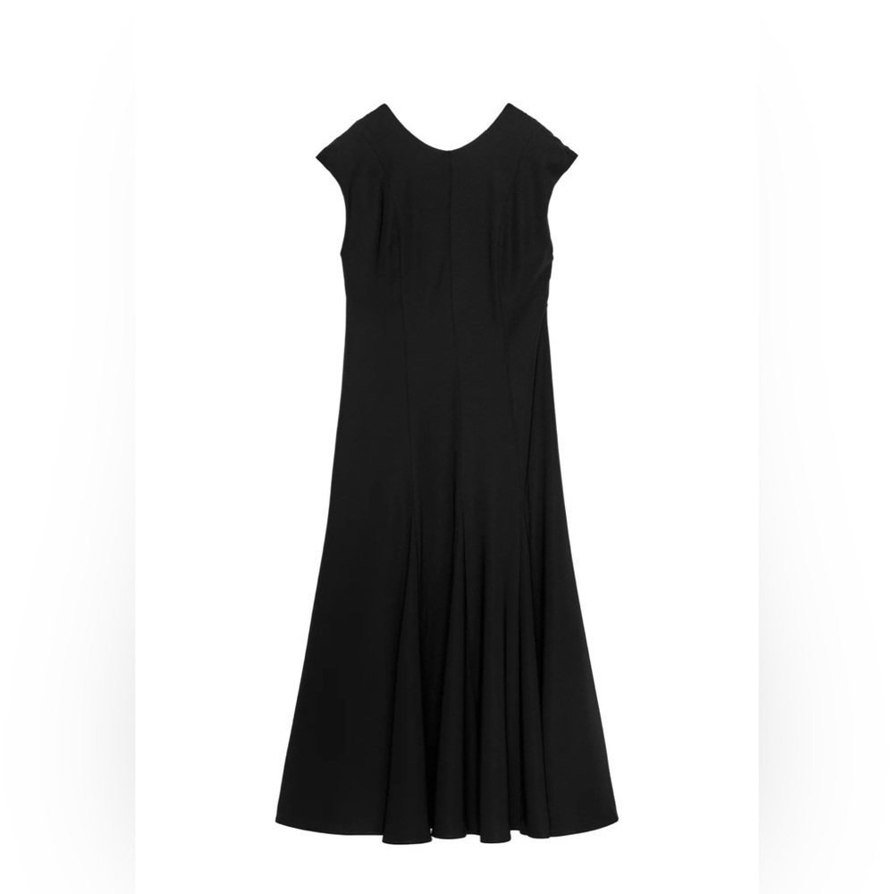 Zara ZW COLLECTION CREPE MAXI DRESS
BLACK 0/8677/198
